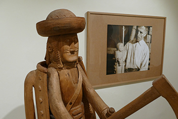 Gallery of art wood carvery in Babin